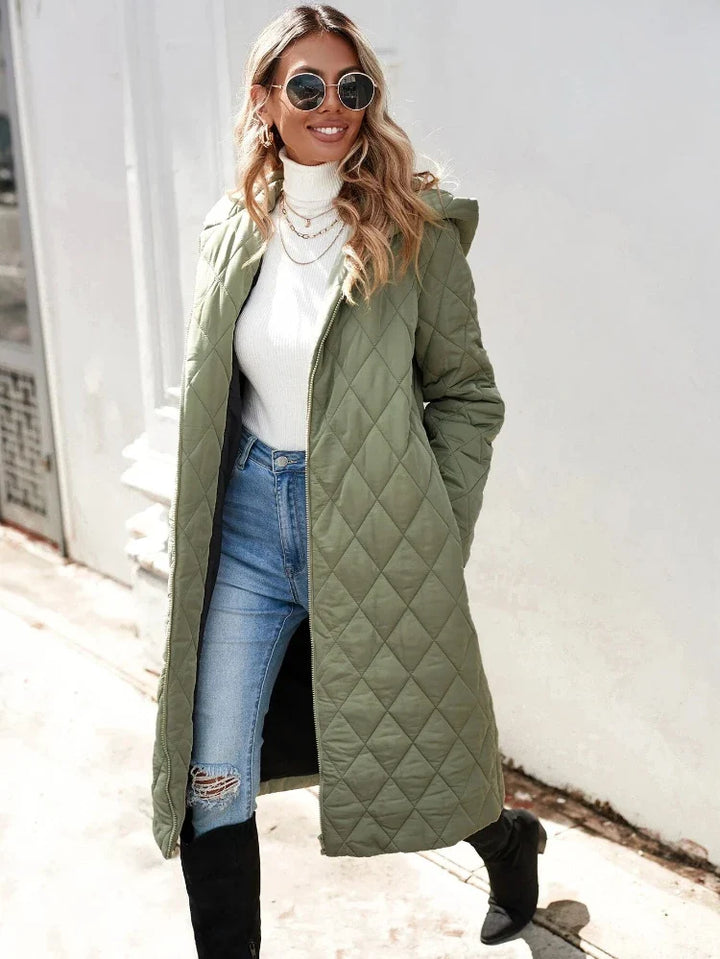 Marleen – Groene Capuchon Donsjas