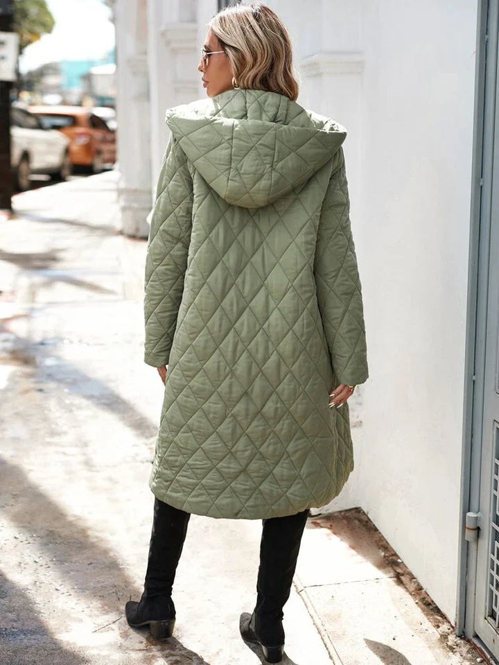 Marleen – Groene Capuchon Donsjas