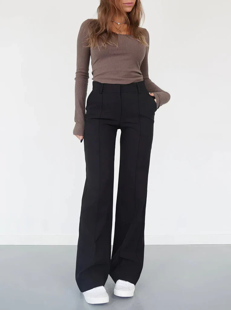 Femke – Slim Fit Damespantalon