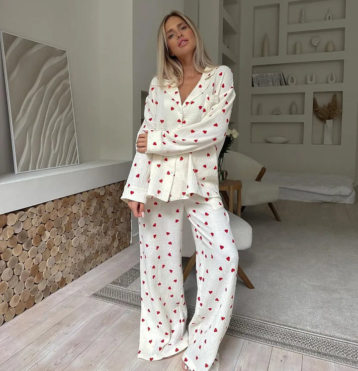 Sanne – Witte Pyjama Met Hartprint