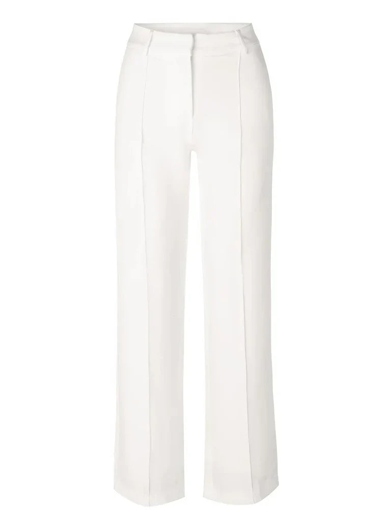 Femke – Slim Fit Damespantalon