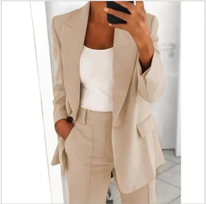 Madelief – Chic Vrouwenpak
