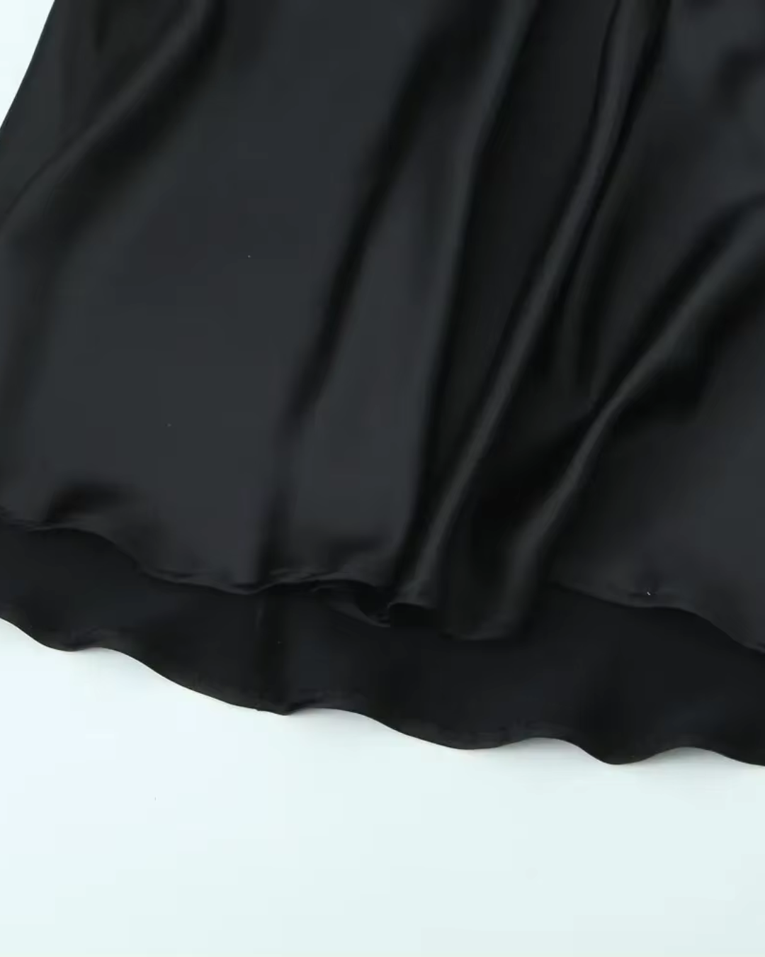Elise – Satijnen Halterjurk Met Open Rug