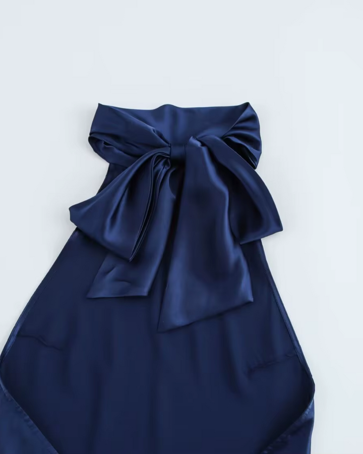Elise – Satijnen Halterjurk Met Open Rug