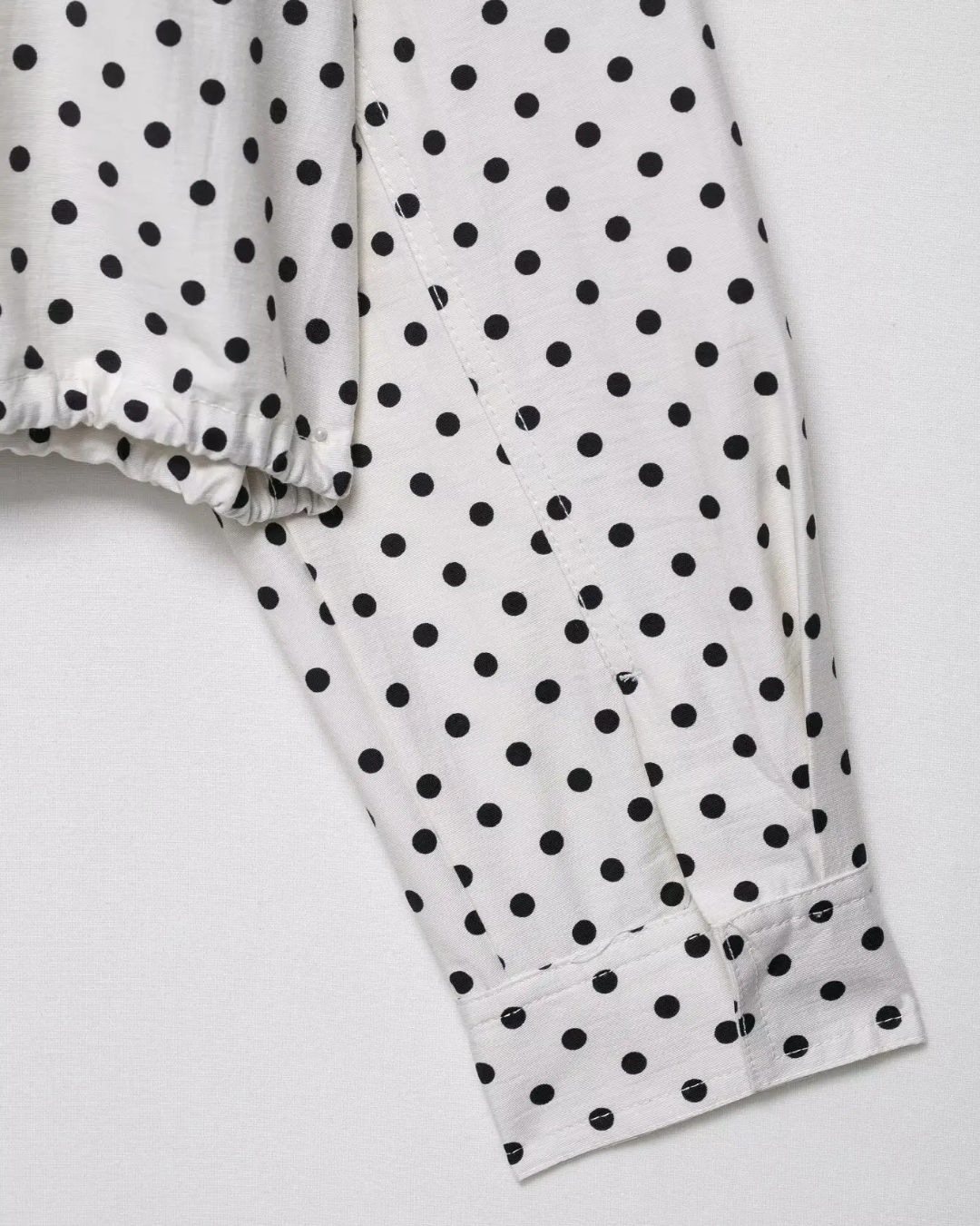 Marije – Polkadot Herfstjas Voor Dames