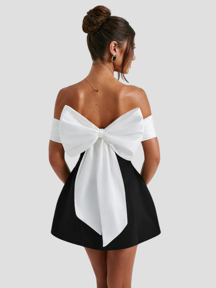 Aurea – Zwart-Witte Mini Jurk