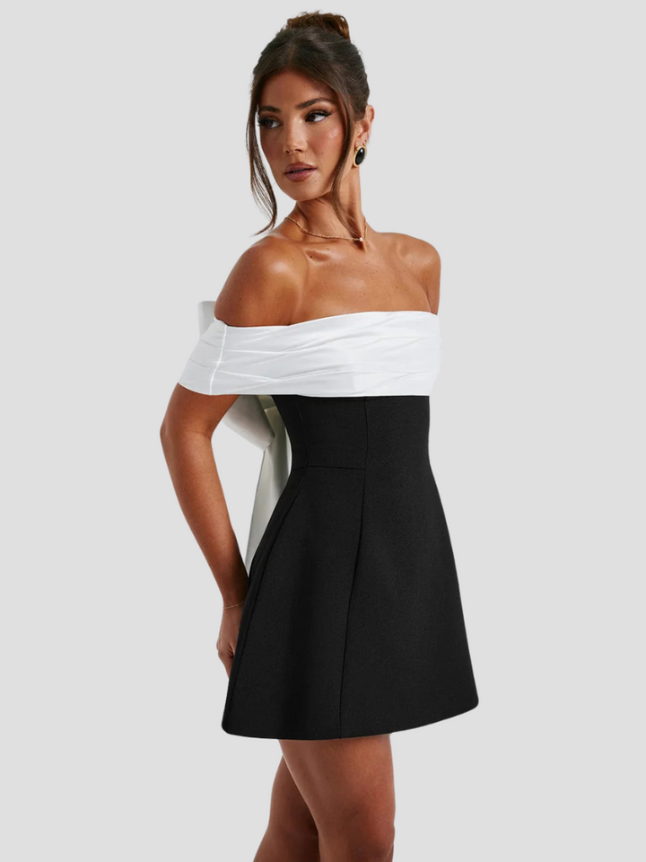Aurea – Zwart-Witte Mini Jurk