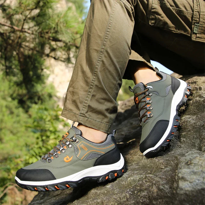 Wandelschoenen heren van synthetisch leer met stevige zool