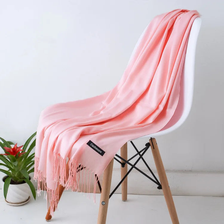 Aurélie elegante en warme sjaal voor dames van Lenoriva – zachte luxe damesaccessoire