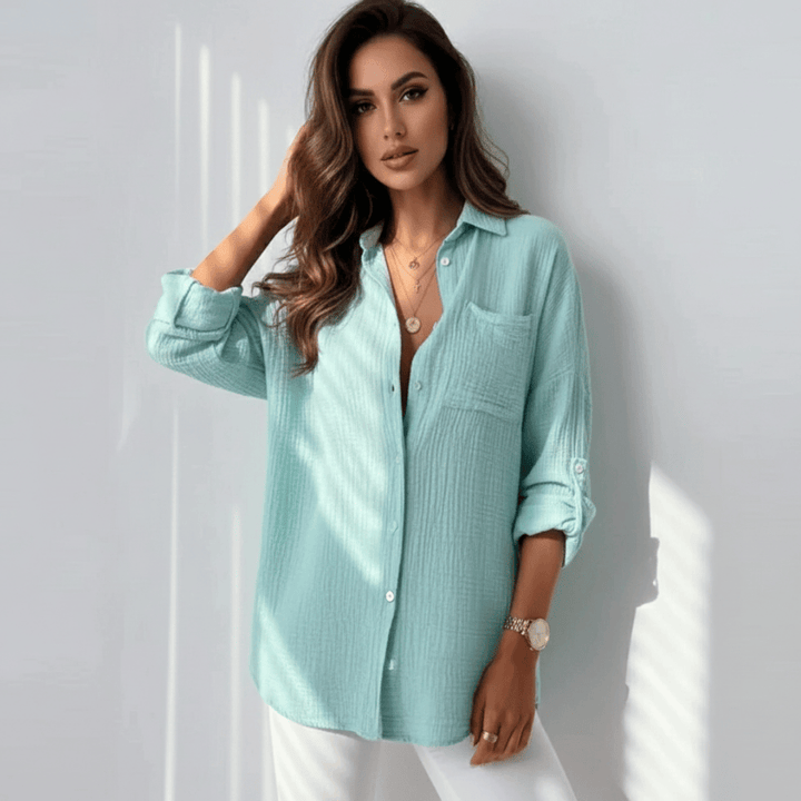 Stijlvolle damesblouse met klassieke kraag en elegante pasvorm