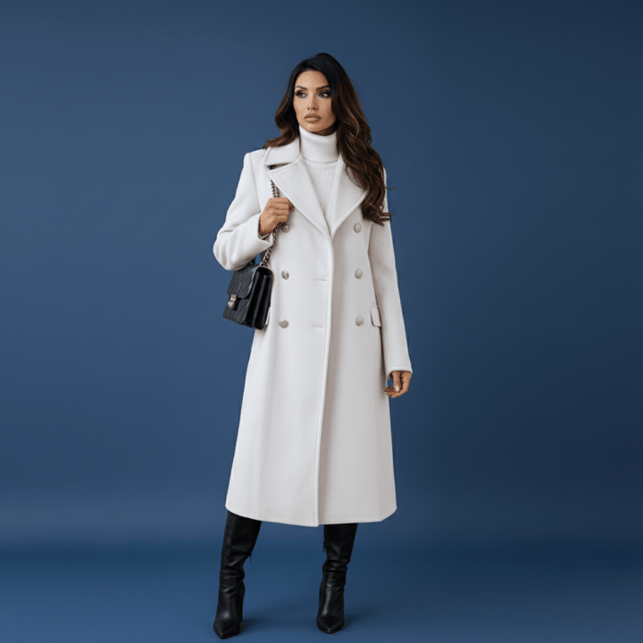 Dames jas met dubbele rij knopen en elegante pasvorm