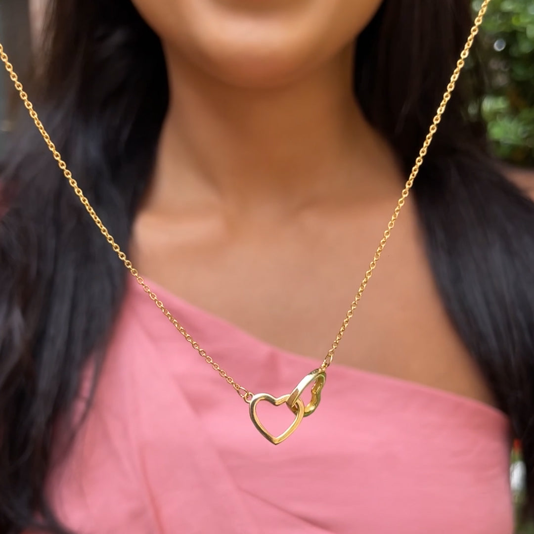 Amour – Eeuwige Roos Met Liefdesketting