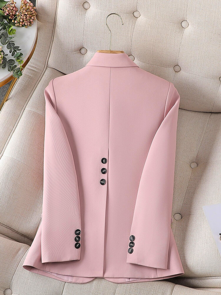 Elegante dames zomerblazer in licht en stijlvol design