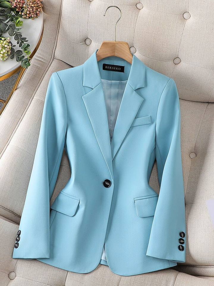 Elegante dames zomerblazer in licht en stijlvol design