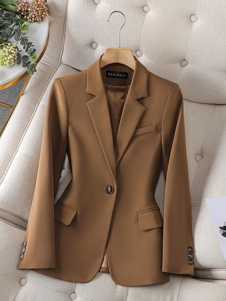 Elegante dames zomerblazer in licht en stijlvol design