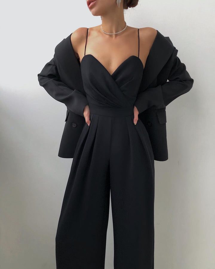 Dames jumpsuit met bandjes in strak en elegant design