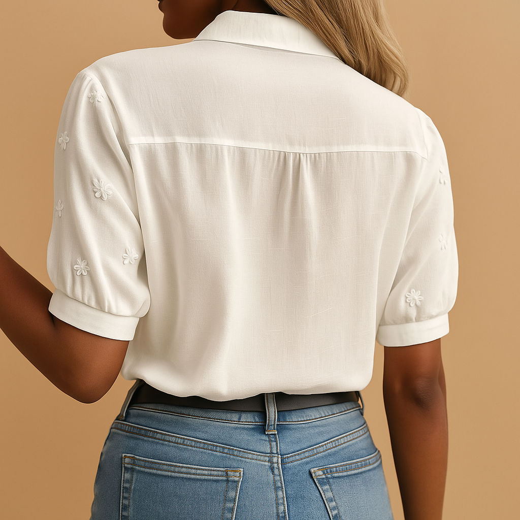 Ameline – Witte Blouse Met Klassieke Kraag