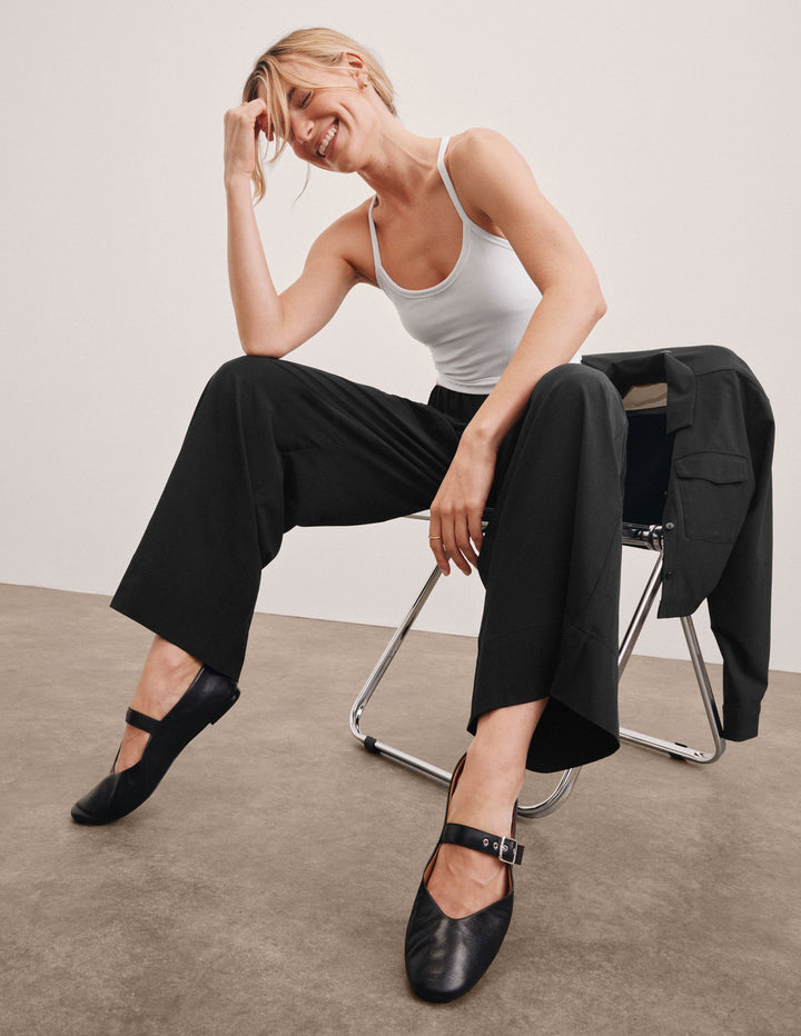 Elara – Flowy Wide Leg Pants