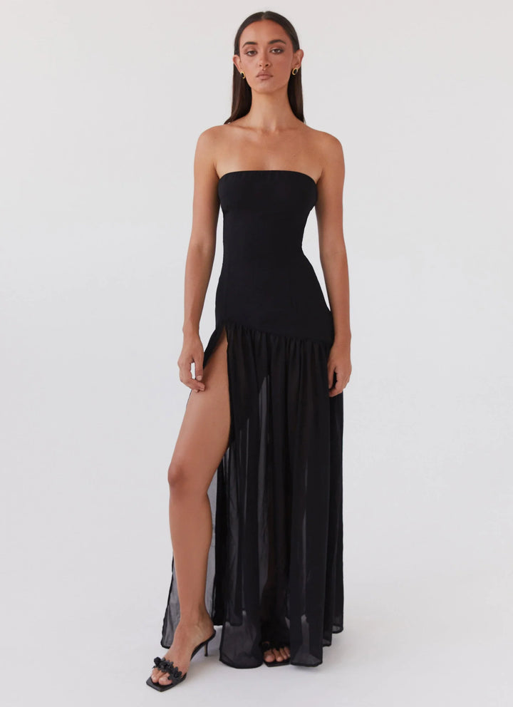 Elara – Strapless Maxi Dress