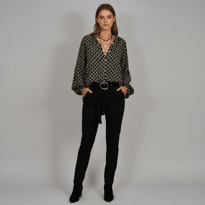 Damesblouse met geometrische print en vrouwelijke V-hals