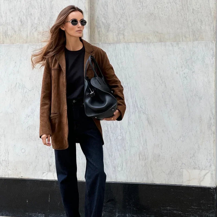 Anouk – Elegante Suède Blazer