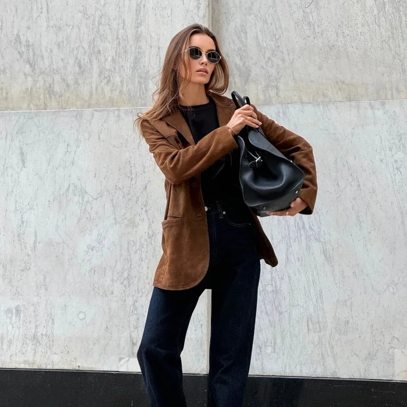 Anouk – Elegante Suède Blazer