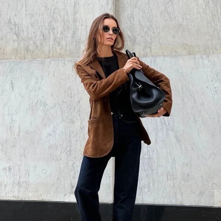Anouk – Elegante Suède Blazer