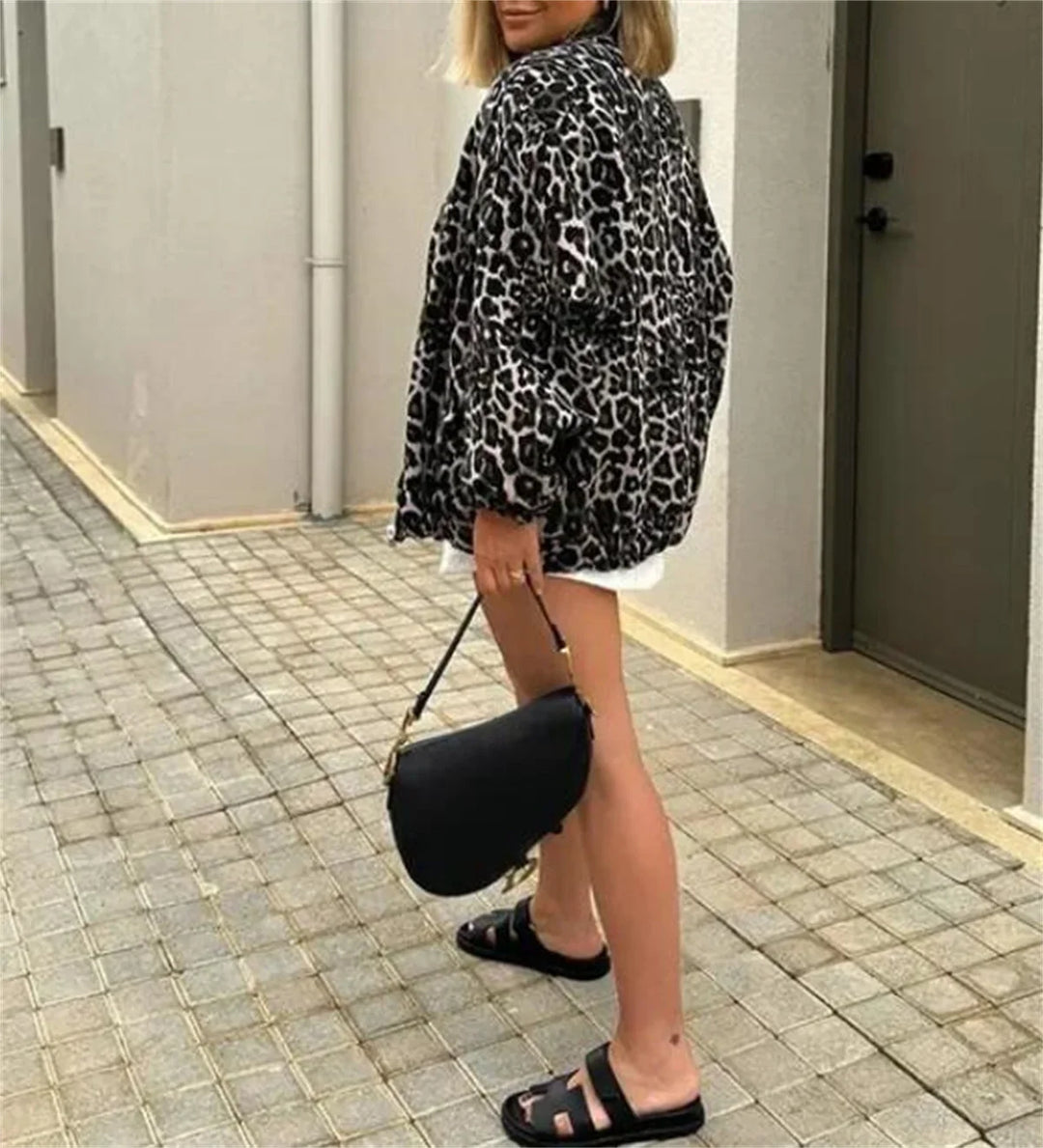 Livia – Bomber Jas Met Luipaard Print