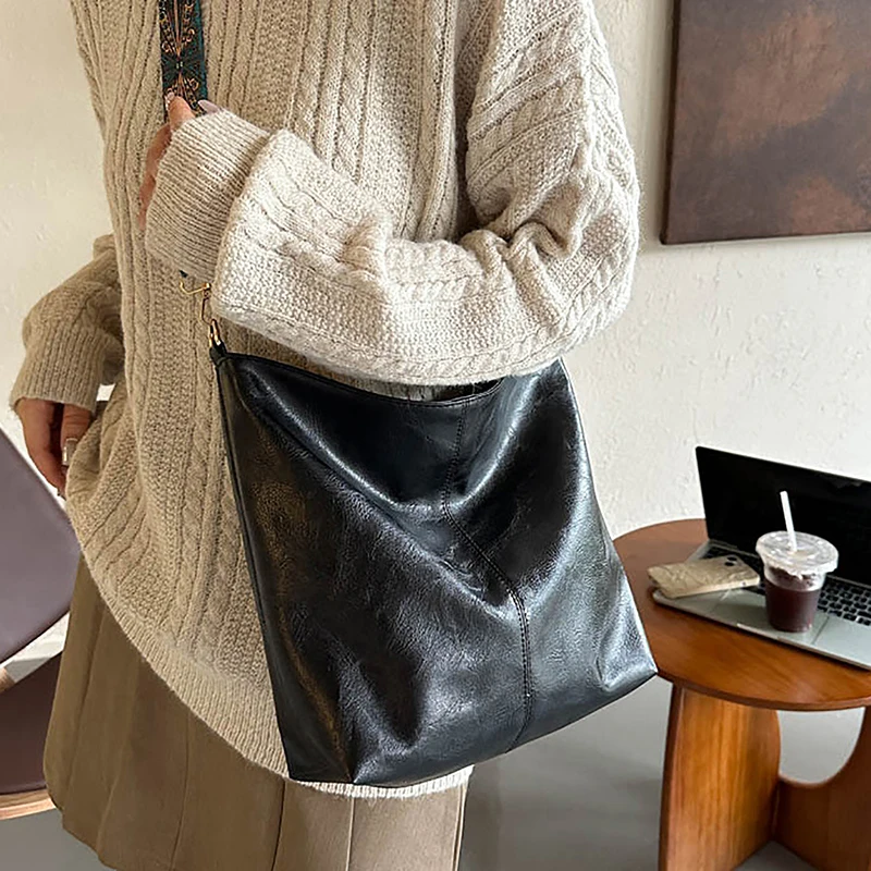 Femke – Urban Retro Schoudertas