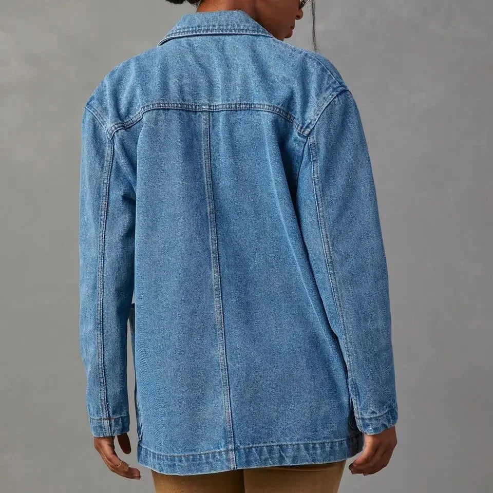 Elena – Denim Blazer met Zakdetails