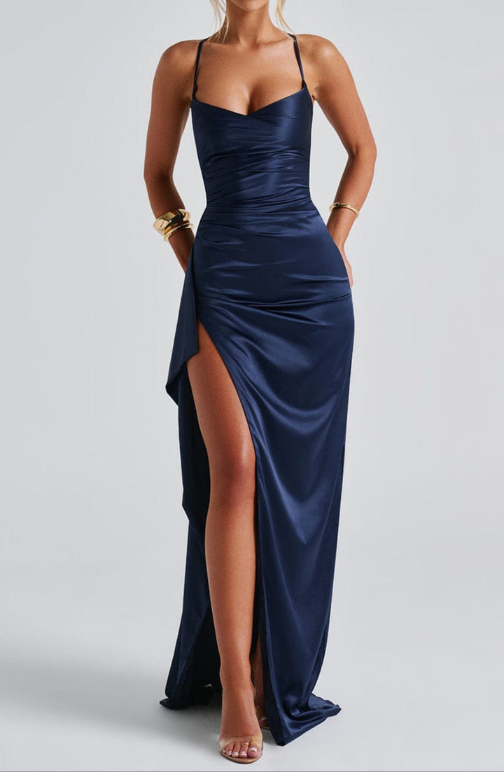 Ariane – Flowy Maxi Dress