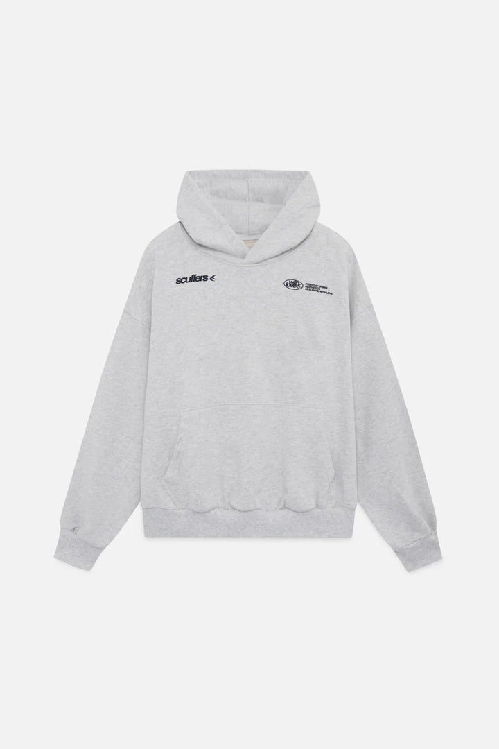Noor – Hoodie Als Symbool Van Zelfliefde